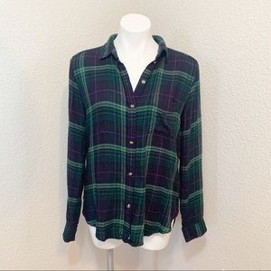 3/$25 American Eagle Boyfriend Fit Button Down